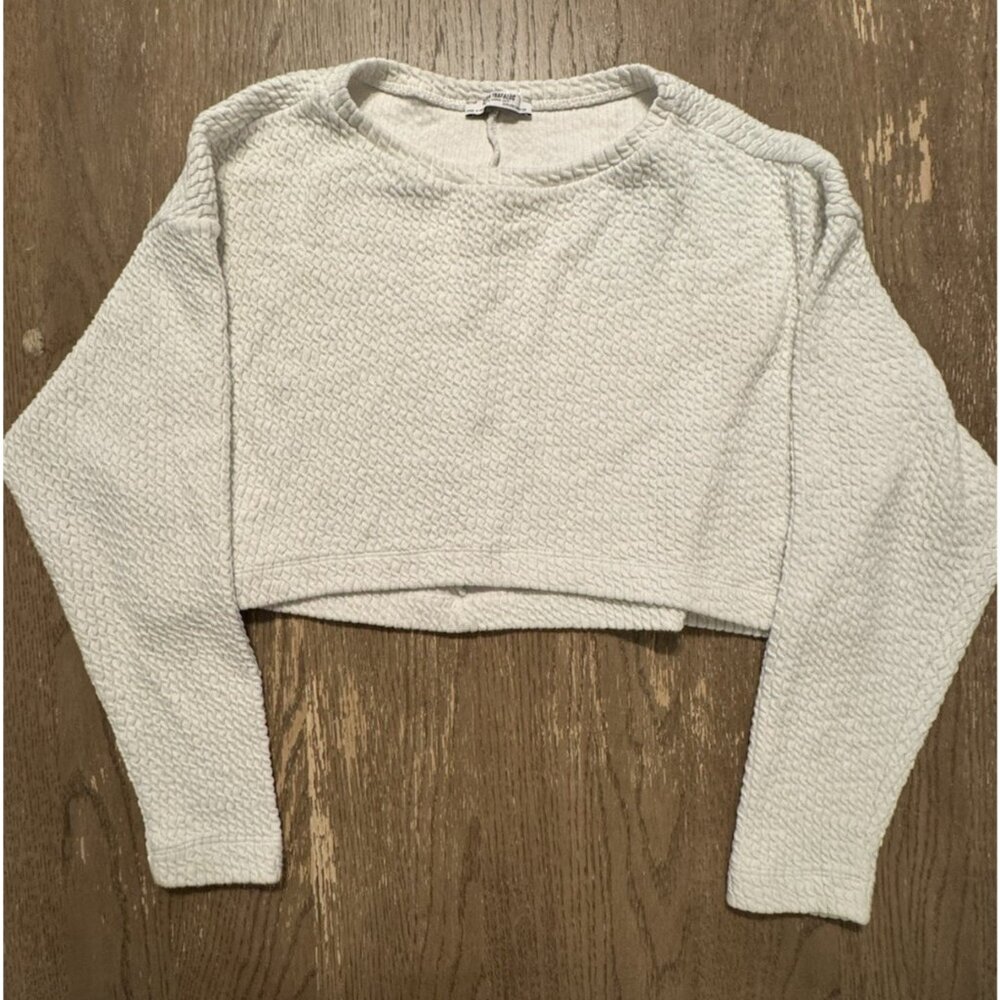 Zara Trafaluc Textured Soft Long Sleeve White Crop Sweatshirt Coastal Minimalist